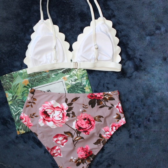 NWT High Waisted White & Purple Cupshe Bikini - Picture 4 of 6